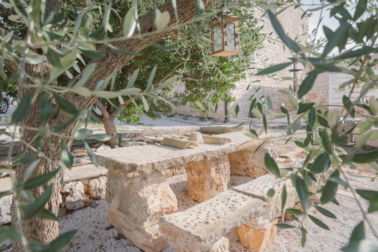 Trulli Harmonia Con Piscina - Alberobello Eksteriør bilde